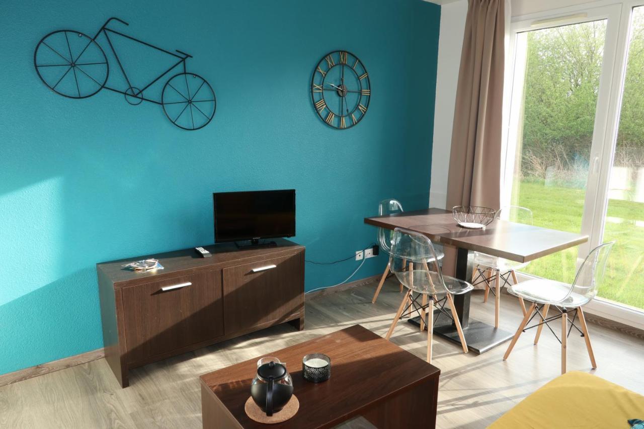 Charmant 2 Pieces Proche D Honfleur, Piscine En Saison, Parking Gratuit, Wifi เอคโมวิลล์ ภายนอก รูปภาพ