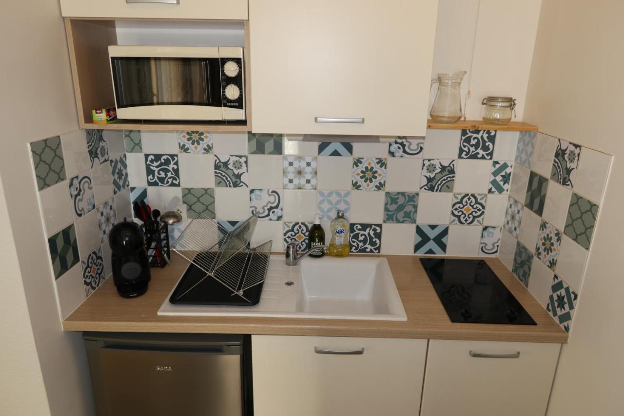 Charmant 2 Pieces Proche D Honfleur, Piscine En Saison, Parking Gratuit, Wifi เอคโมวิลล์ ภายนอก รูปภาพ